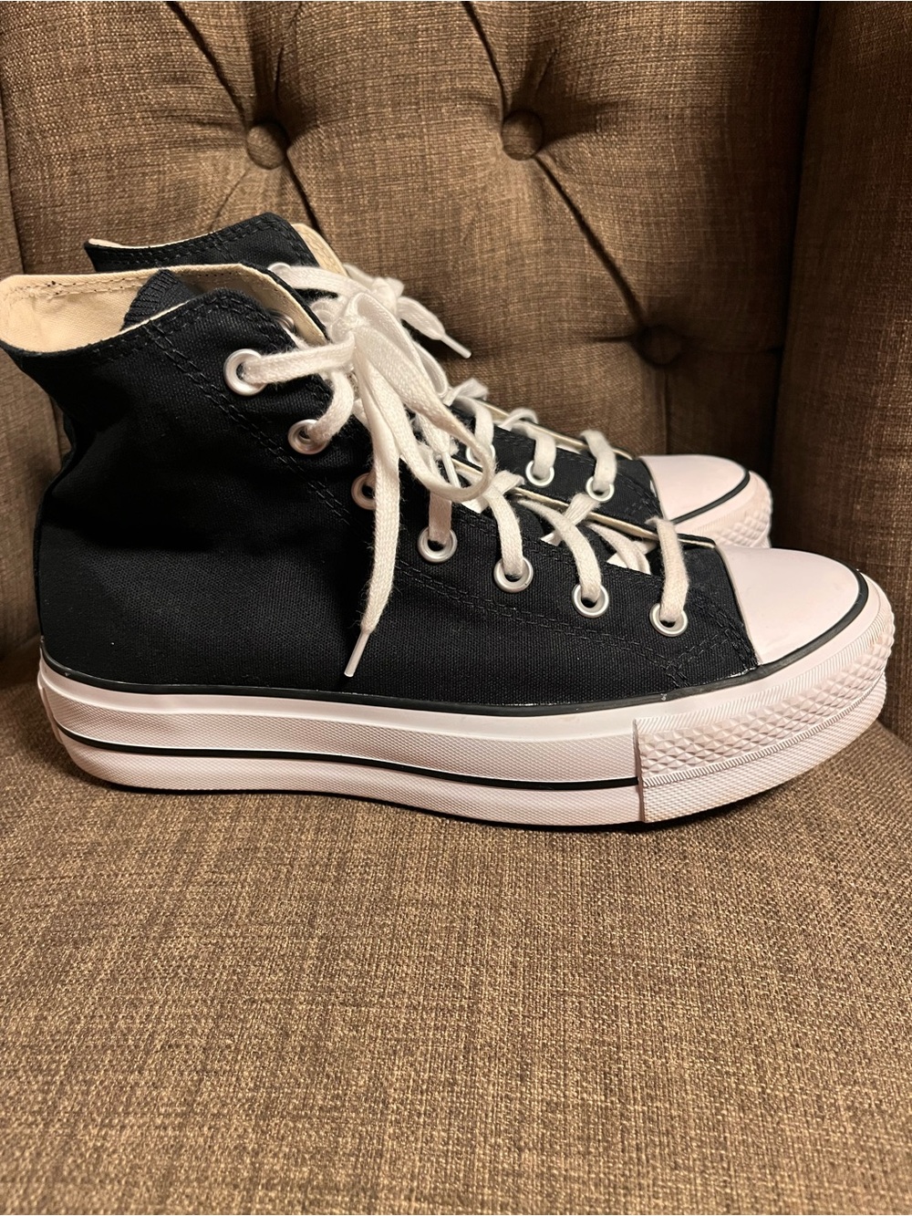 Converse All Star women's canvas sneakers size 8.5 - Picture 3 of 11
